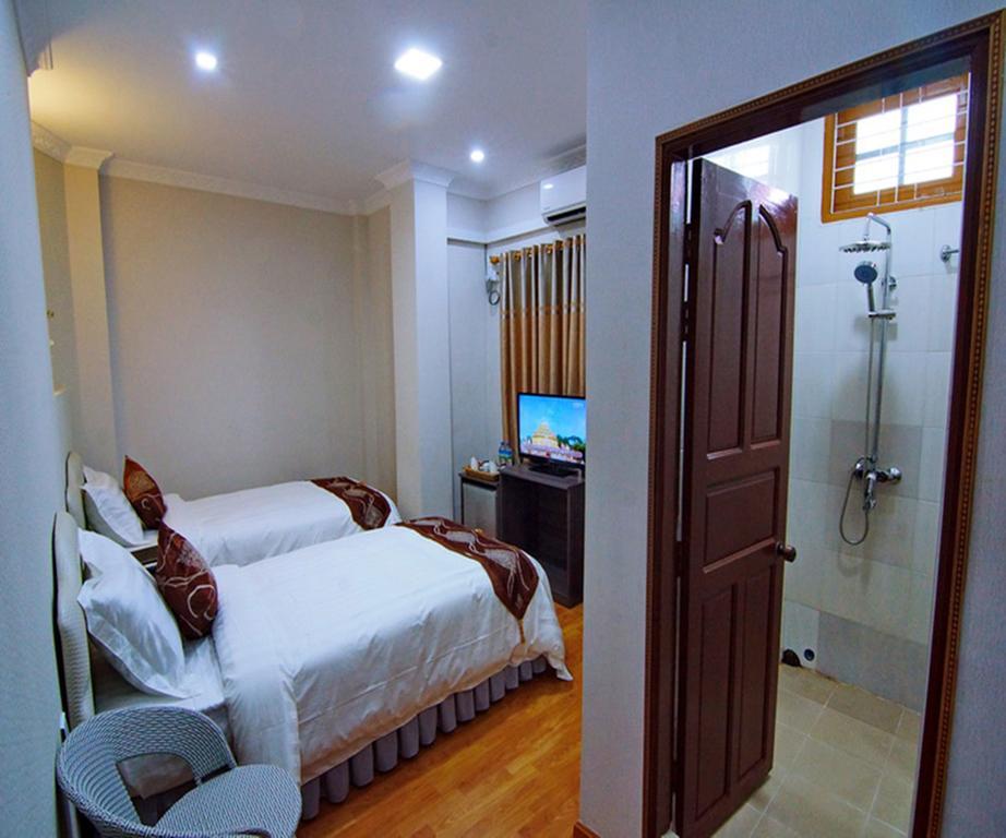Tiger One Hotel Mandalay Exterior photo