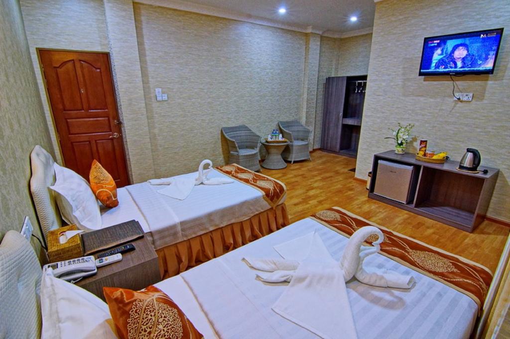 Tiger One Hotel Mandalay Exterior photo