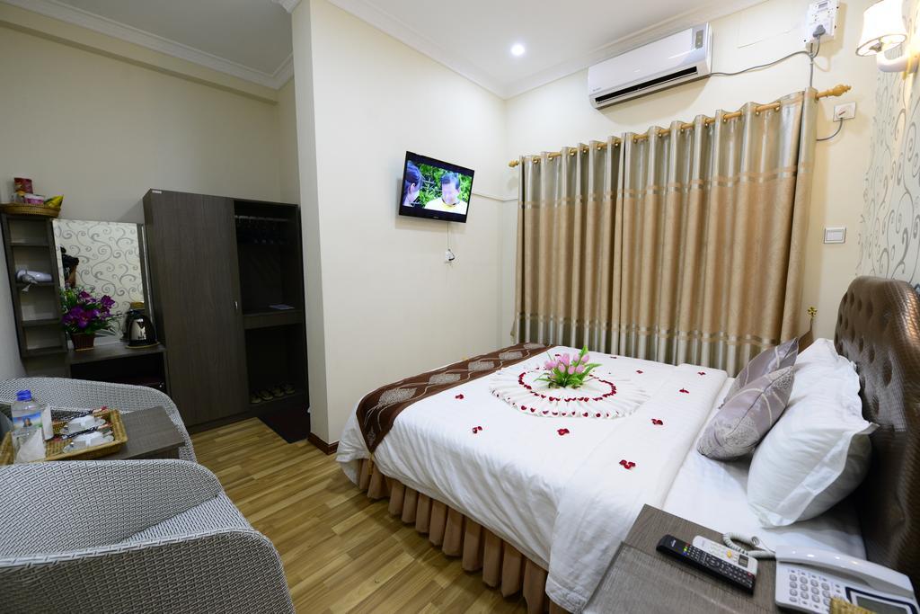 Tiger One Hotel Mandalay Exterior photo