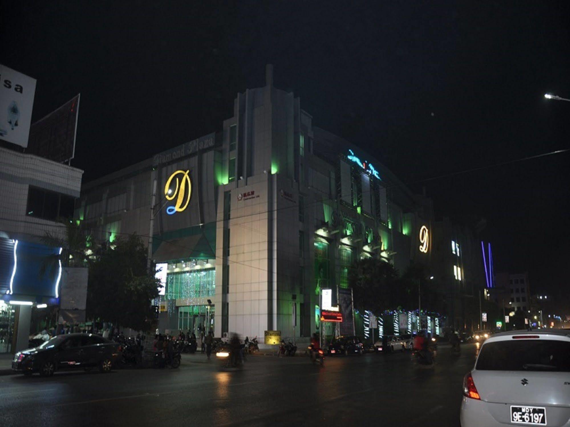 Tiger One Hotel Mandalay Exterior photo