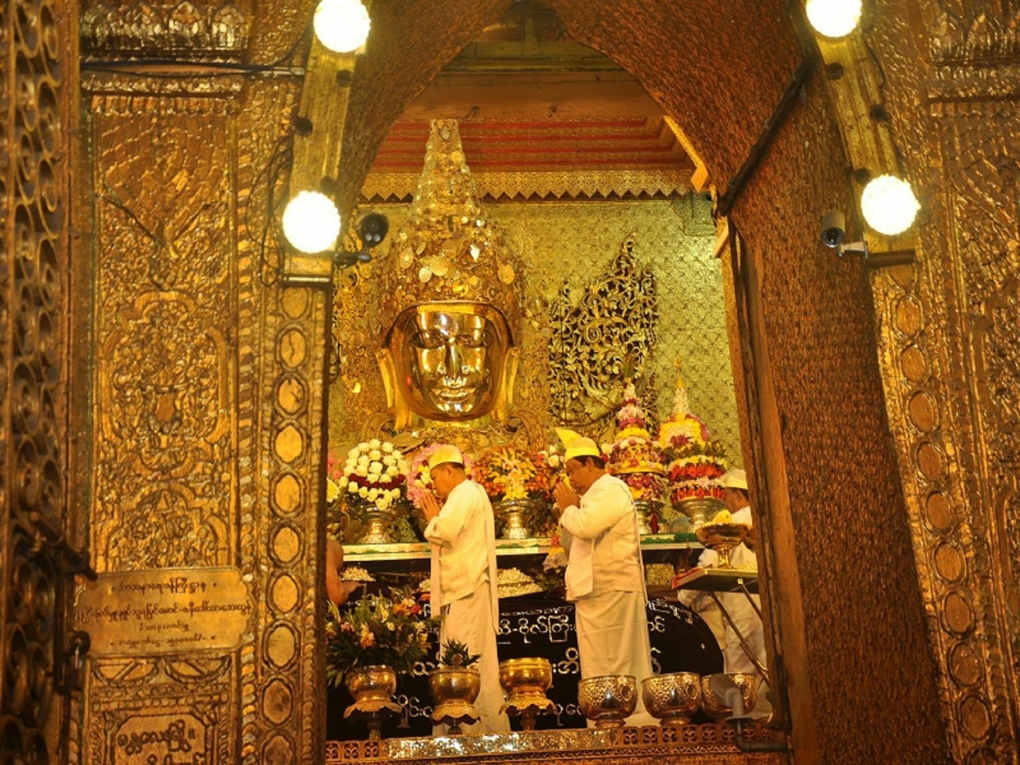 Tiger One Hotel Mandalay Exterior photo